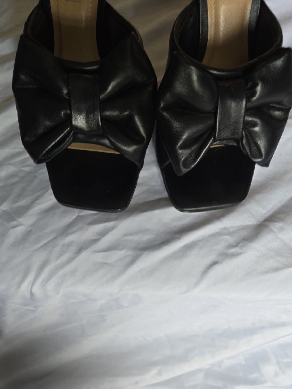 Saks Fifth Avenue Black Bow Slide Mules - Picture 5 of 6